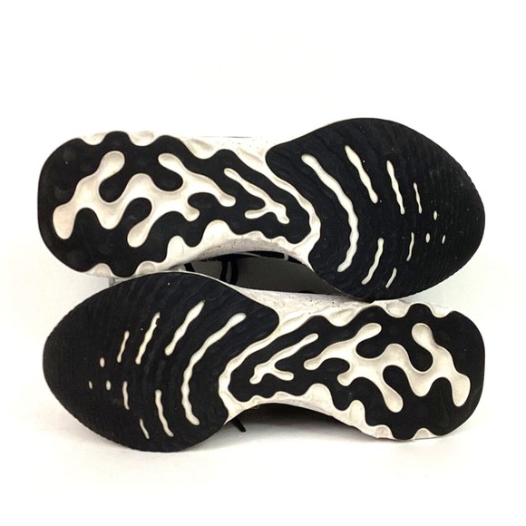 Nike React Infinity Flyknit-Men's 9.5-Black/White Knit Running Shoes- CT2423-101 - Picture 9 of 12